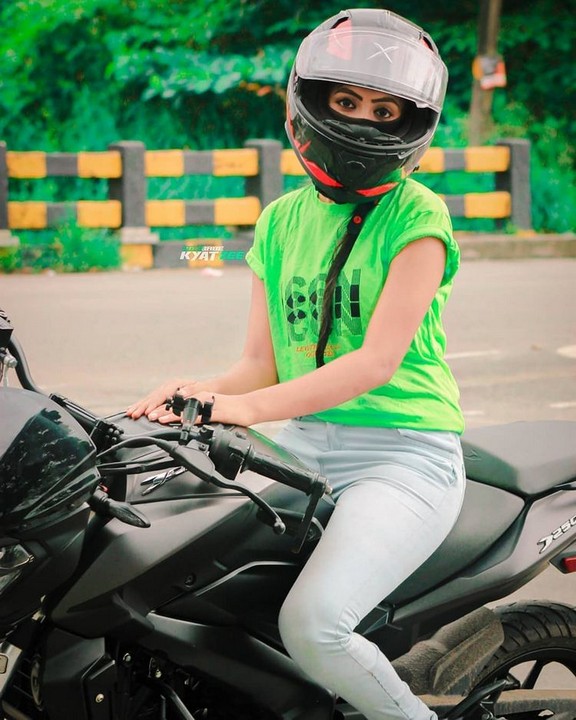 girl bike rider images