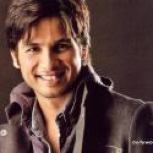 Shahid Kapoor profile pictures