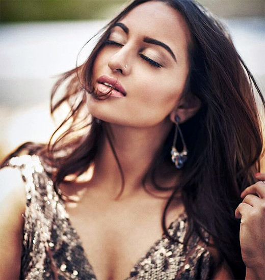 Sonakshi Sinha profile pictures
