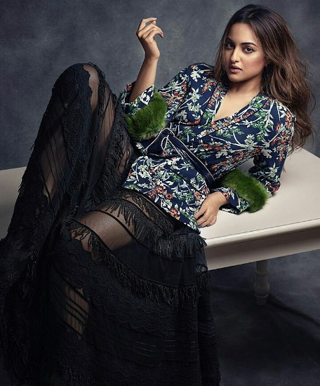Sonakshi Sinha profile pictures