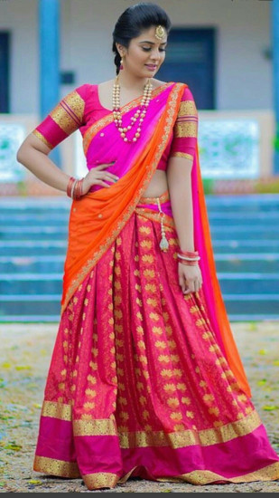 Half Saree Dp Images - Half Saree Profile Pics for whatsapp, facebook
